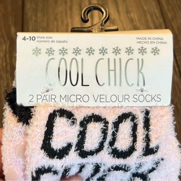 Cool Chick Micro Velour Women's Low Cut Cozy Socks 2 Pair Shoe Size 4-10 NEW - Picture 4 of 5